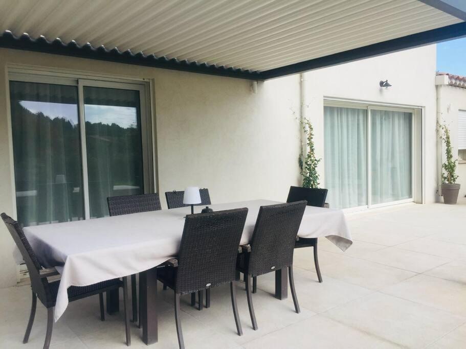 Villa Familiale 9 Pers Cabries Entre Aix Et Marseille 5 Min Gare Aix Tgv 15 Min Aeroport Mp Eksteriør billede